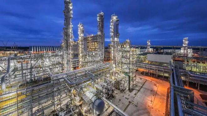 榆林实现多元破局 铿锵进阶“万亿之城”